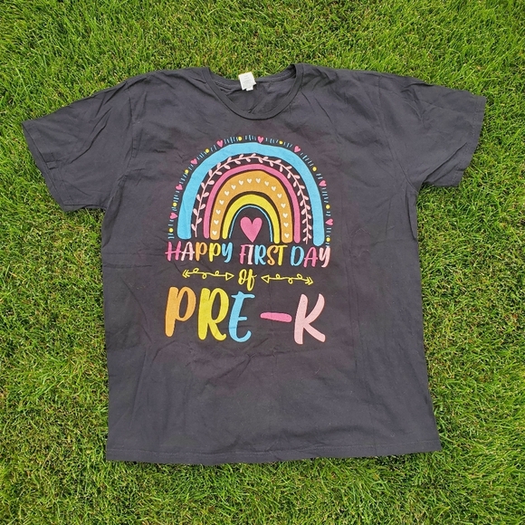 Happy First Day of Pre-K 100% Cotton T-Shirt Women's Plus Size 2XL EUC - Picture 1 of 9